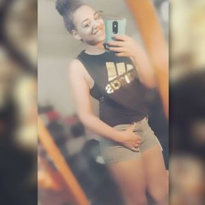 Meet your Posher, Jade