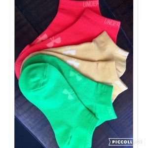 NEW UNDER ARMOUR ANKLE SOCKS