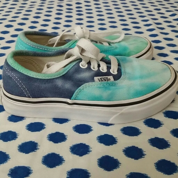Vans tie dye canvas lace up sneakers for girls - Picture 3 of 4