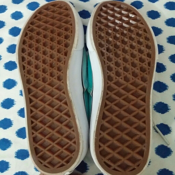 Vans tie dye canvas lace up sneakers for girls - Picture 4 of 4