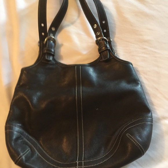 Shoes & Purses - Picture 3 of 4
