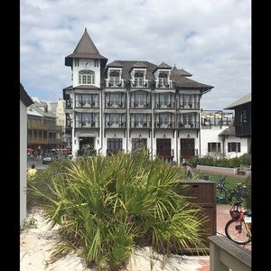 Meet your Posher, Ginger