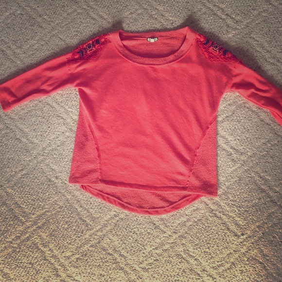 High low top - Picture 1 of 3