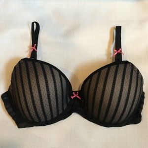 Betsy Johnson Lacy Bow Bra with Razorback Option