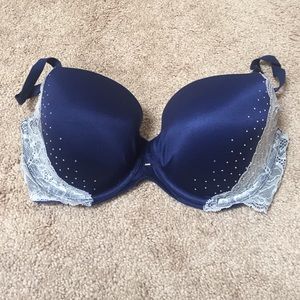 Blue VS bra
