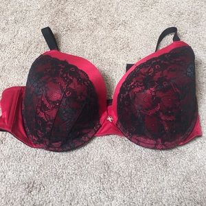 Frederick's of Hollywood Bra