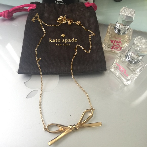 Kate Spade Bow necklace *hold for @hellocruze**