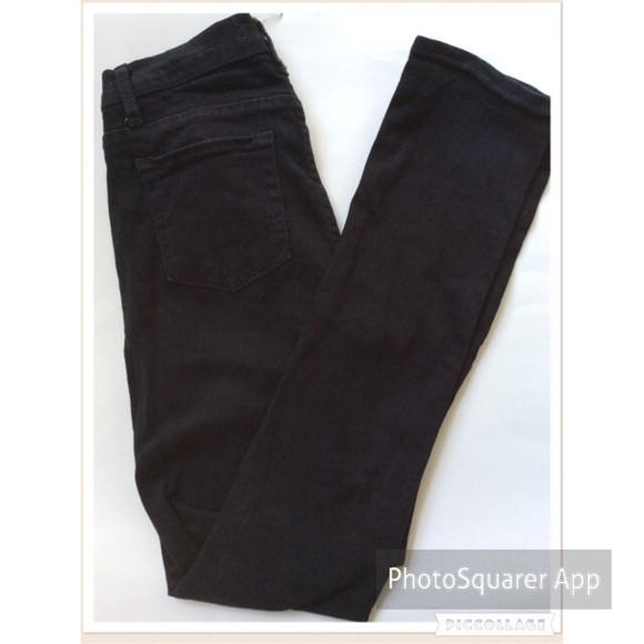 Black skinny jeans