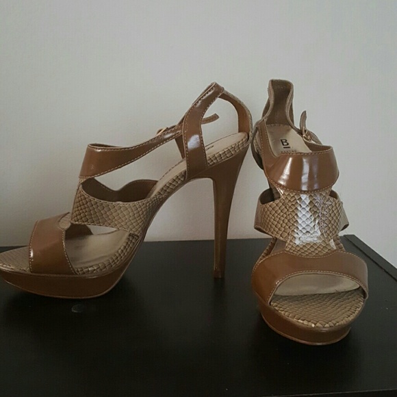 Tan heeled sandal - Picture 1 of 1