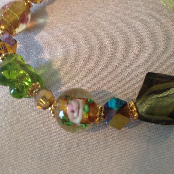 SOLD!!!! Premiere Secret Garden bracelet - Picture 4 of 4
