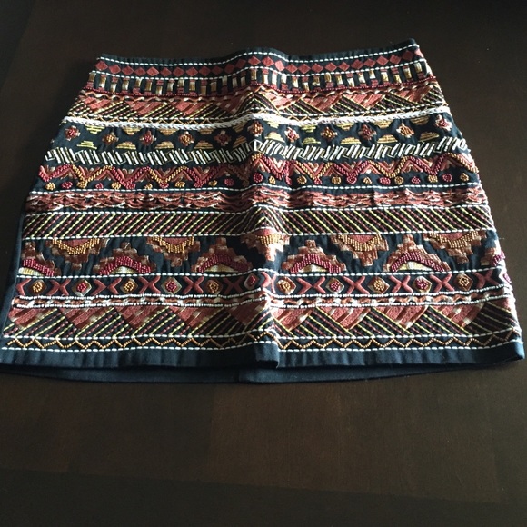 Beaded H&M miniskirt - Picture 2 of 4