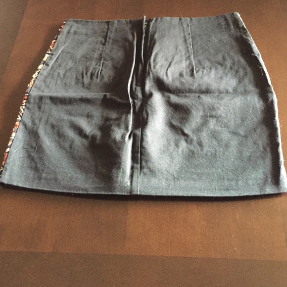 Beaded H&M miniskirt - Picture 3 of 4