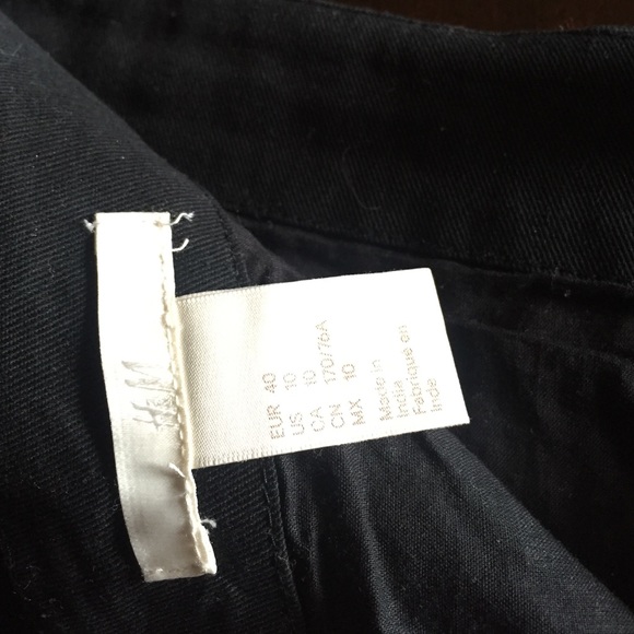 Beaded H&M miniskirt - Picture 4 of 4