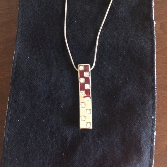 Lia shopia necklace