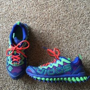 Adidas hiking tennis shoes