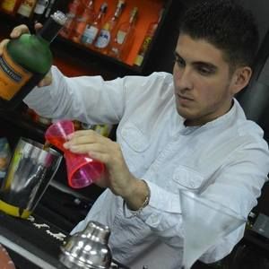 Meet your Posher, Gerardo