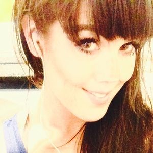 Meet your Posher, Jacqueline