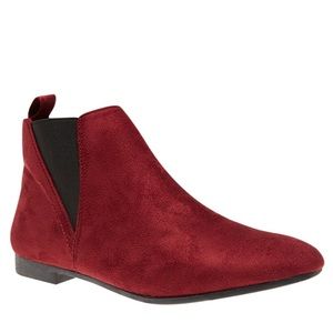 🆕 Faux Suede Chelsea Boots