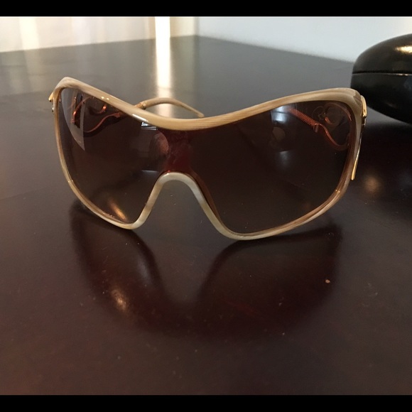 Roberto Cavalli sun glasses