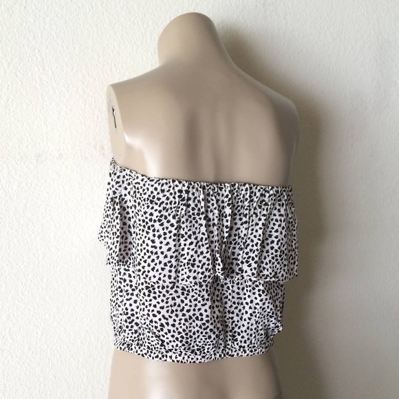 🚫SOLD🚫 Black White Animal Print Spot Boho Crop - Picture 2 of 4