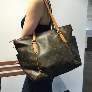 LV Totally MM Monogram