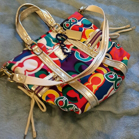 Coach medium purse