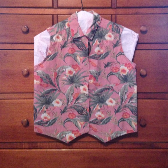 GAP sz S 100% cotton floral sleeveless top