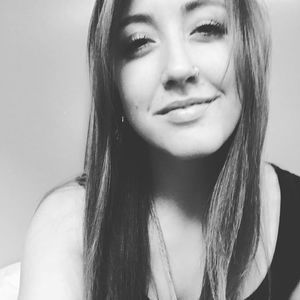 Meet your Posher, Brittney