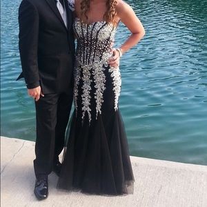 A black sparkly mermaid dress