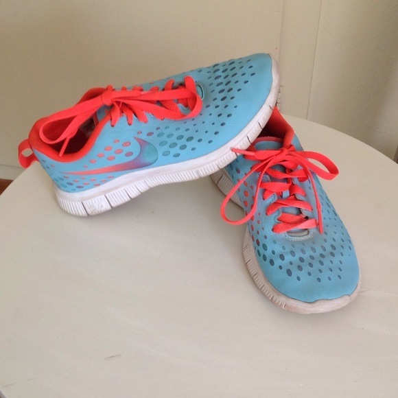 Nike Shoes - Nike Free run 5.0. ✨Price is Firm! ✨