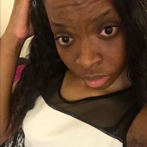 Meet your Posher, Philicia