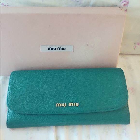 Gorgeous Miu miu wallet