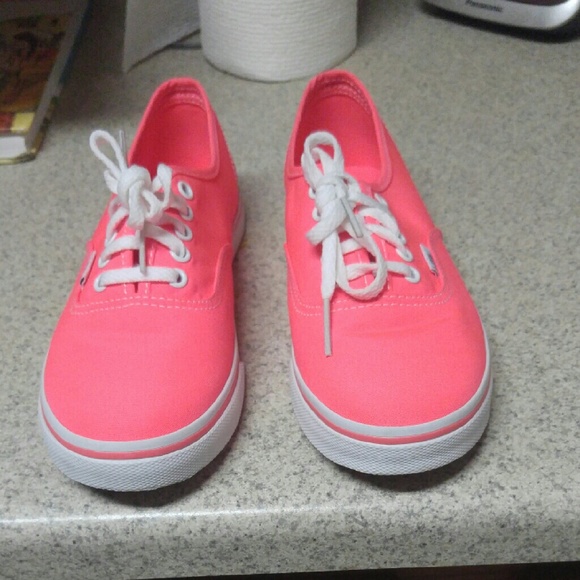 Vans Tennis Shoes