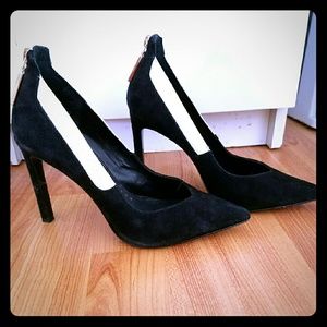 Dolce Vita suede pumps