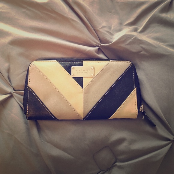 Nine West Wallet