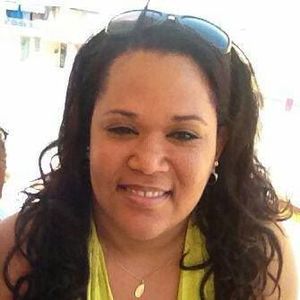 Meet your Posher, Yaima