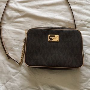 MK purse