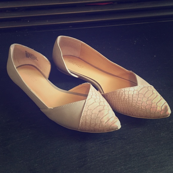 Nine West Pish Posh Flats!