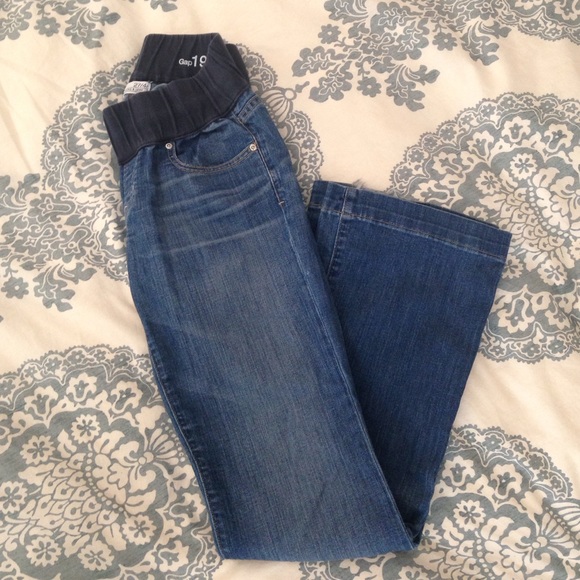 Great Gap Maternity Jeans!!!!