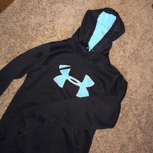 Under Armour sweatshirt