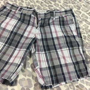 Aeropostale  Bermuda shorts size 11/12