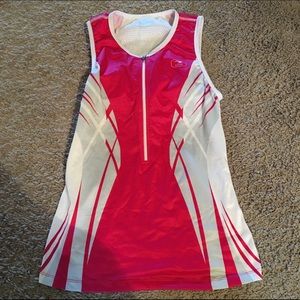 Sugoi size medium cycling shirt