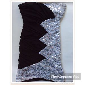 Cute prom/ homecoming dress