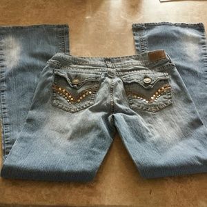 YMI jeans size 7