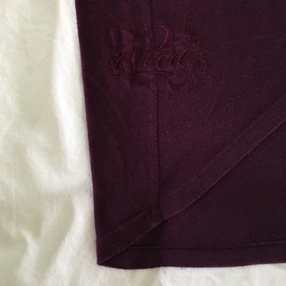 RVCA High-Low Top - Picture 2 of 2