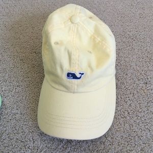 Light yellow Vineyard Vines baseball hat