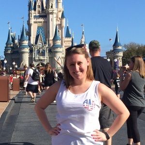 Meet your Posher, Caitlyn