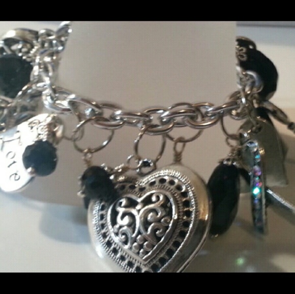 Charm Bracelet - Shades of BLACK