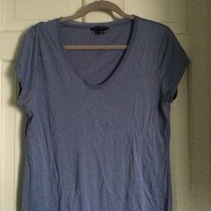 Banana Republic T-shirt - periwinkle color