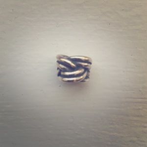 Pandora 'Forget me knot' charm